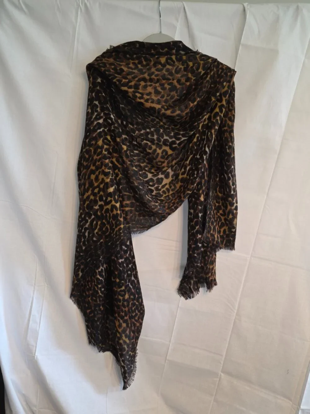 Leopard Wrap Scarf Shawl Stole Animal Print Oversized Eyelash Fringe Edges Glam